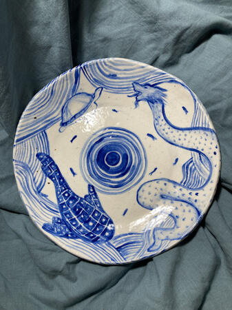 "Suntok sa Buwan Kung Maabot Mo Man" (2023), glazed porcelain plate